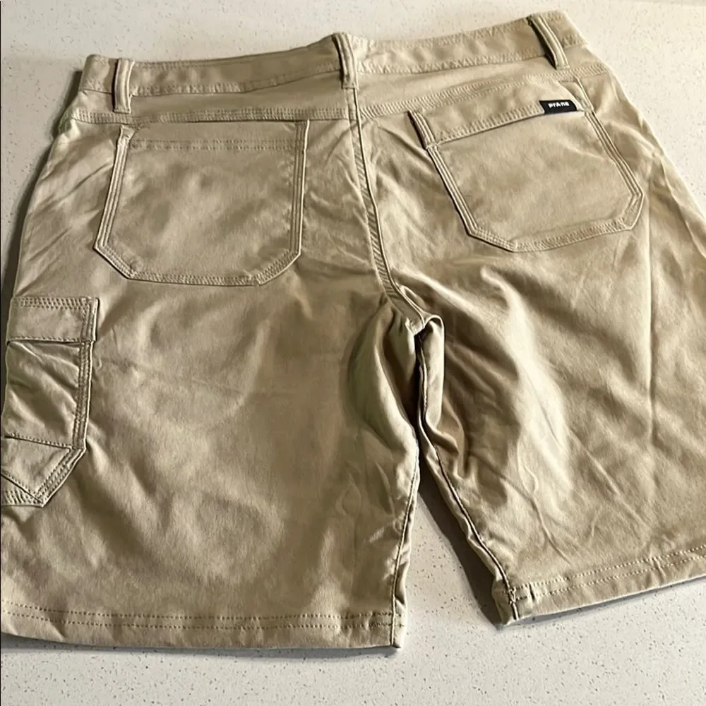 Prana Tan Cargo Shorts Size 32/10